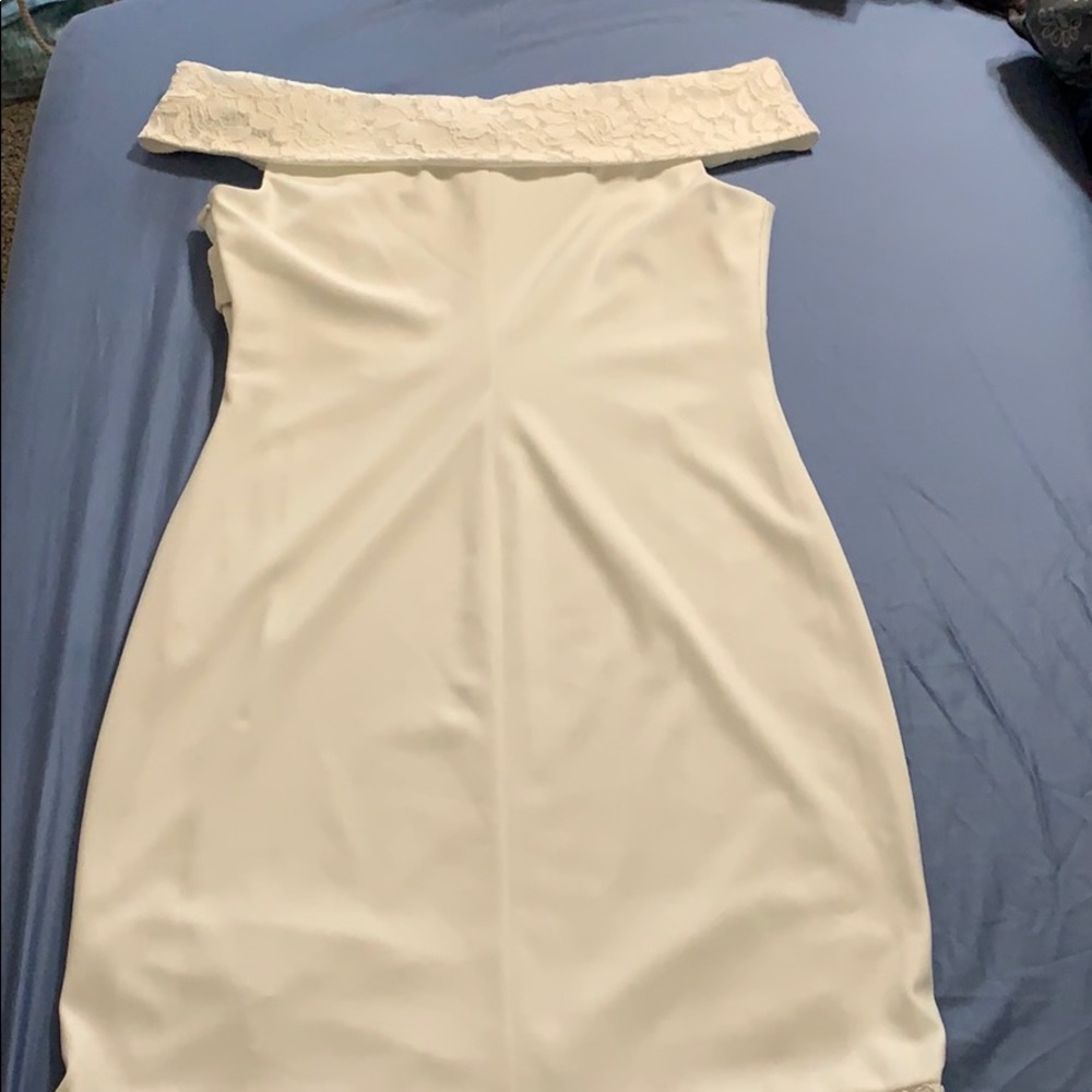 Lauren Ralph Lauren Off Shoulder Long Gown - Picture 8 of 13